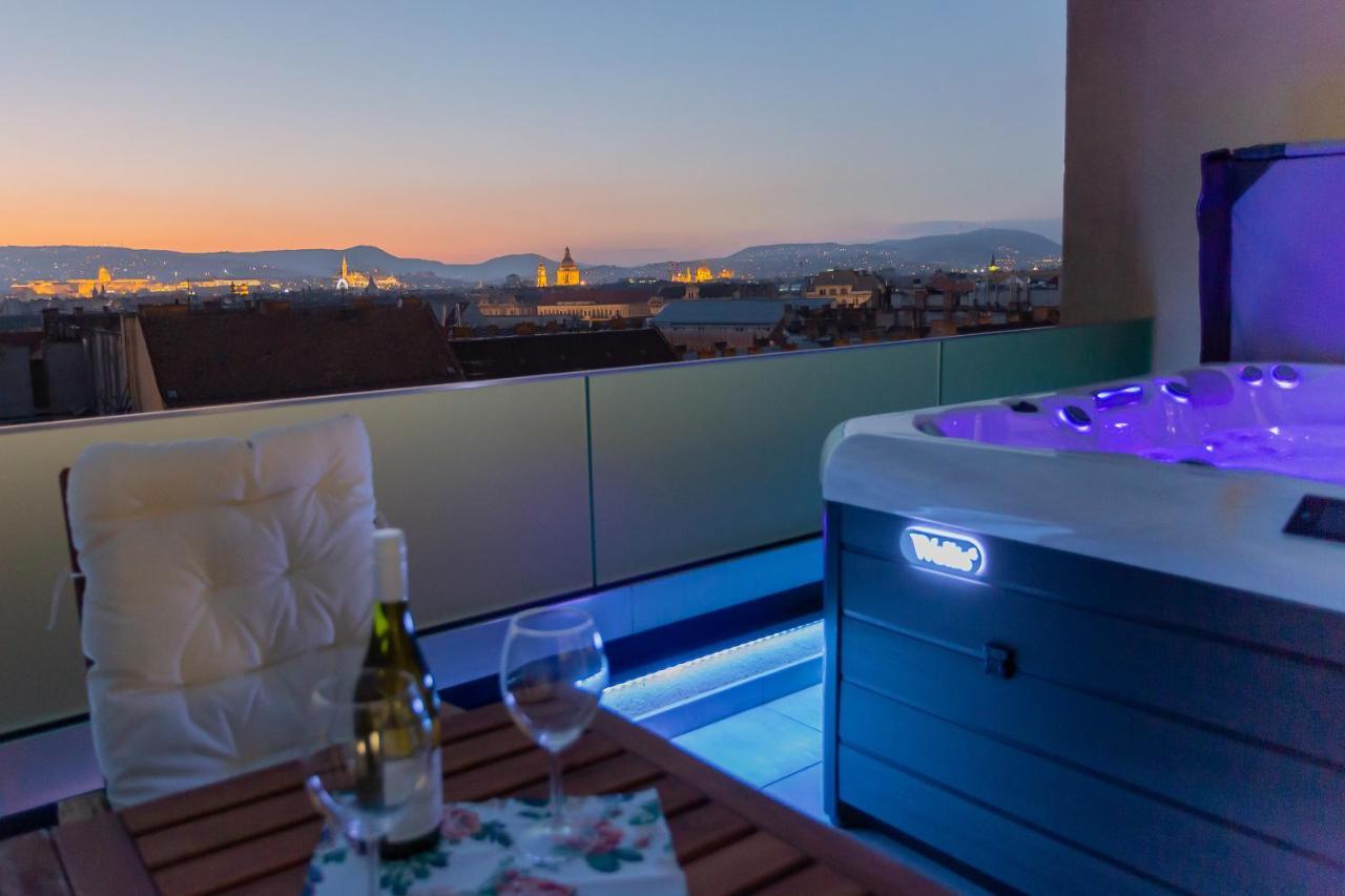 Centropolitan Penthouse #jacuzzi #freeparking * Budapešť