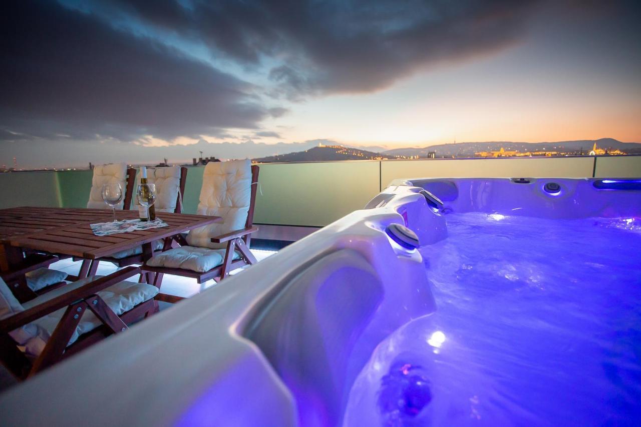 Centropolitan Penthouse #jacuzzi #freeparking Budapešť